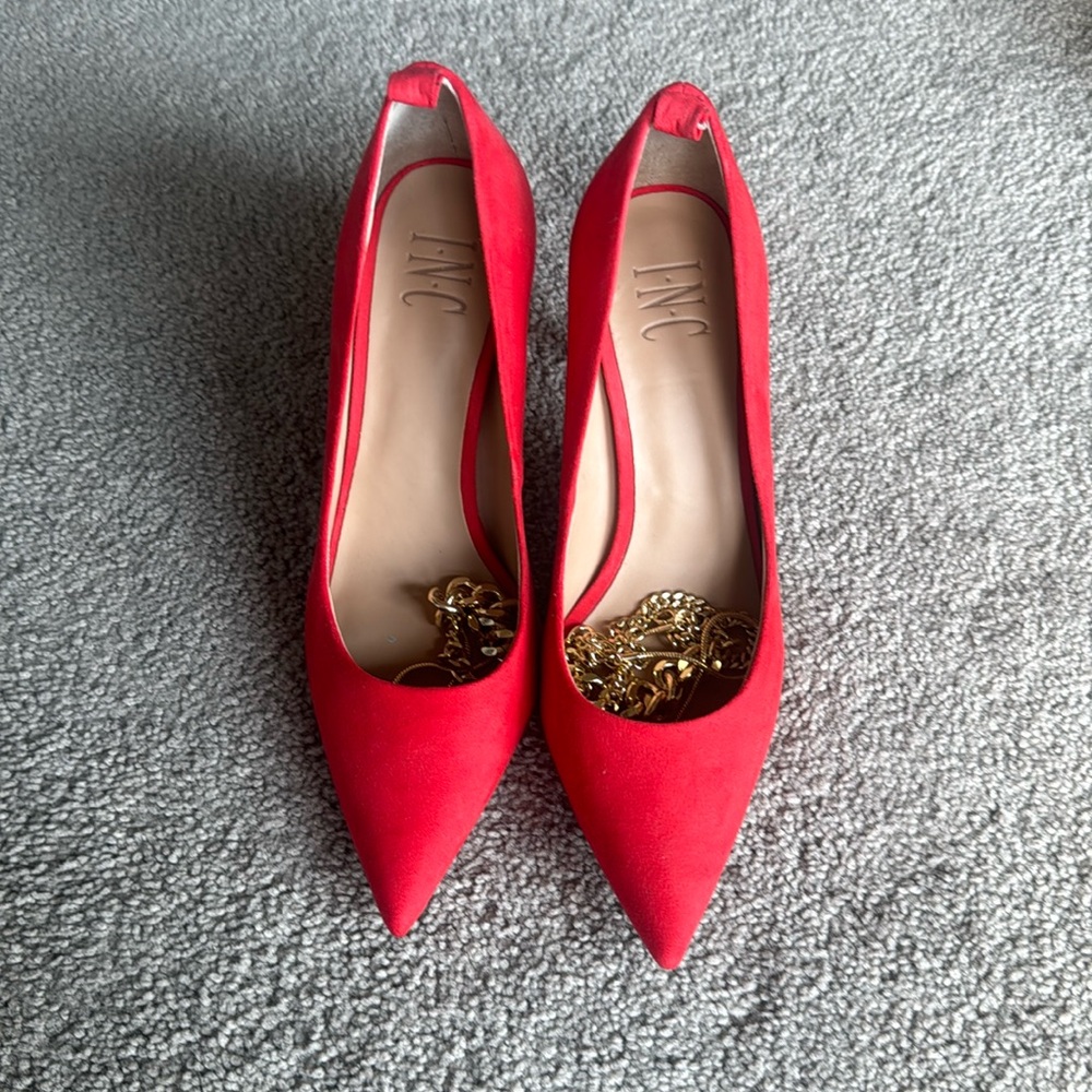 Red high heels I.N.C size 8.5 - Picture 1 of 2